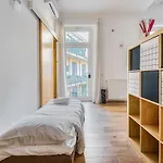 Apartment Sant Ambrogio-centre Of The Town-castle 1min-duomo4 Min *
