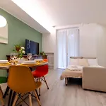 Vivimihome - Fiordalisi Green, Tra Comfort E Stile, A Pochi Passi Dalla Metropolitana Apartment