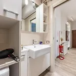 Giambellino Trilocale Accogliente