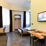 Porta Nuova 4*