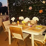 Flowers 招待所 3*