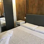 Joy Vendégház 3*