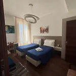 Enjoy Skyline Affittacamere 4*