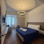 Enjoy Skyline Affittacamere 4*
