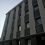 Bob W Ticinese Hotel apartamentowy Mediolan