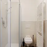 Guesthost - Buenos Aires & Lima Cosy Flat Apartamento