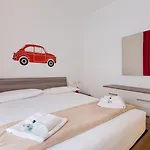 Guesthost - Buenos Aires & Lima Cosy Flat Apartamento