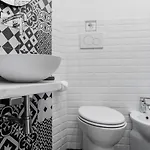 Italianway Easy - Pasubio 12 Apartment *