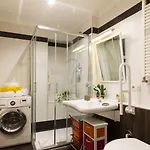 Apartment Living Isola *