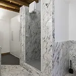 Italianway Easy - Garibaldi 93 B شقة *