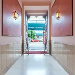 Retreats Cadorna Duomo شقة ميلان