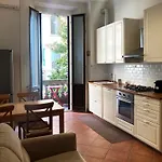 Monviso 35 , Cozy 아파트 *