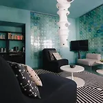 3 10 Corso ميلان