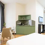 Castello Aparthotel