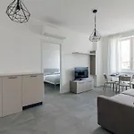 Im - Napo Torriani Stazione דירה *