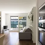 Διαμέρισμα Edolo Terrace