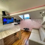 Brera Center - Tube Airport And Train Garibaldi Fs - Speed Spring Vibe - Taxi-no-need * Milano
