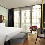 Verticale | Esperienze Otel 4*