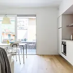 Joivy Stylish 1-bedroom Flat Milaan