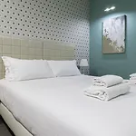 Italianway Comfort - Foro Buonaparte 68 アパート *