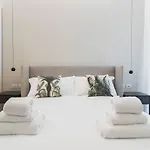 Italianway - Pindemonte 1 * Milano