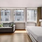 Hotel Adore &