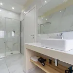 Leia Hospitality בית הארחה