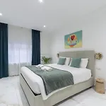 Penzion Leia Hospitality 3*