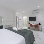 Leia Hospitality 3* מילאנו