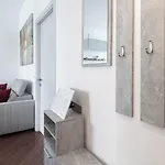 Italianway - Lorenteggio 30 شقة *
