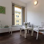 Suzzani 96 - Bicocca Area Апартаменты *