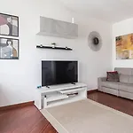Italianway - Lorenteggio 30 * ميلان