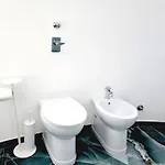 The Igloo -luxury Eclectic - Jacuzzi - Milanoflats Horská chata