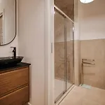 Apartament - Duomo & Guastalla District Mediolan