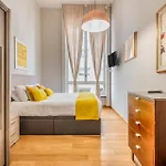 4 Pax Luxury Duomo San Babila *