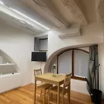 Elena S Navigli * ميلان