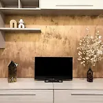 Monica Navigli Apartman *