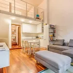 Urban Loft Porta Nuova - Bosco Verticale * Milánó