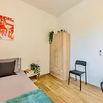Apartment Entire 24 7 Check-in Wi-fi