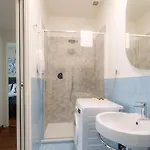 R Orchidea House Apartment