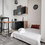 Apartament - Duomo & Guastalla District