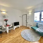 Апартаменты Albani Life, Stile & Comfort In Soluzione Silenziosa E Indipendente, Comoda Per Stadio San Siro, Rho Fiera E Life *