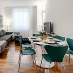 Stayeasy Crocetta - Duomo Walking, 2 Bedrooms 2 Baths Appartement