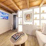Appartement Secret - San Babila Lux 2 Bedrooms Milan