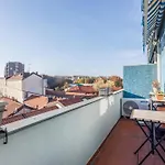 Cosmopolitan House - Modern Bocconi Apartment Milan