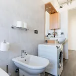 Guesthost - Comfy White Apartmán *