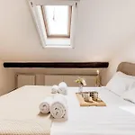 Easylife - - 9 P5 - Porta Romana Apartamento
