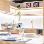 Appartement Secret - San Babila Lux 2 Bedrooms *