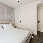 Exclusive Domus Gaudia