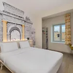 Hotel Station 3*